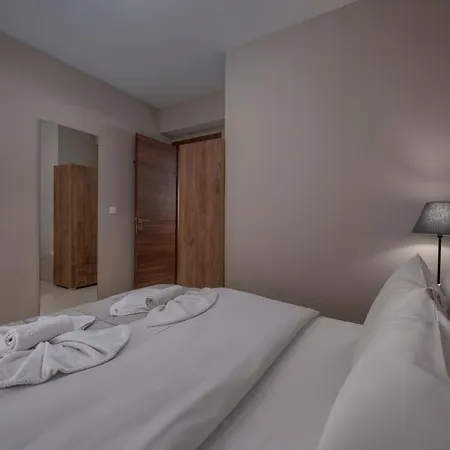 Antigonidon Square 4 * Thessaloniki
